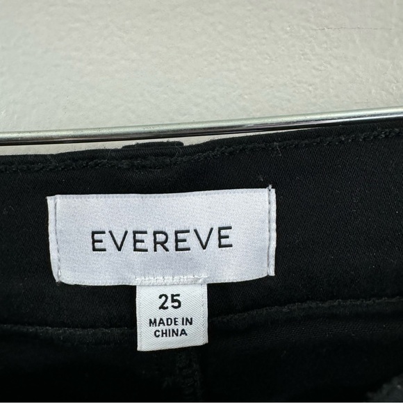 EVEREVE Larissa Cropped Cargo Pants Women's Size 25 Black #64843 Casual Stretch - Picture 12 of 13